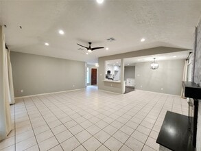 Building Photo - 8327 Bird Run Dr