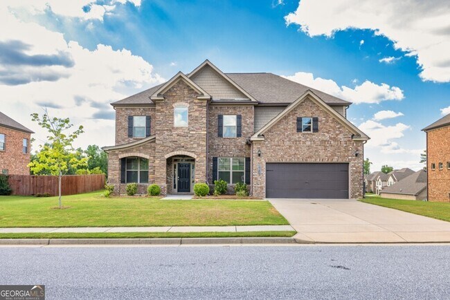Foto del edificio - 325 Sawyer Farm Dr