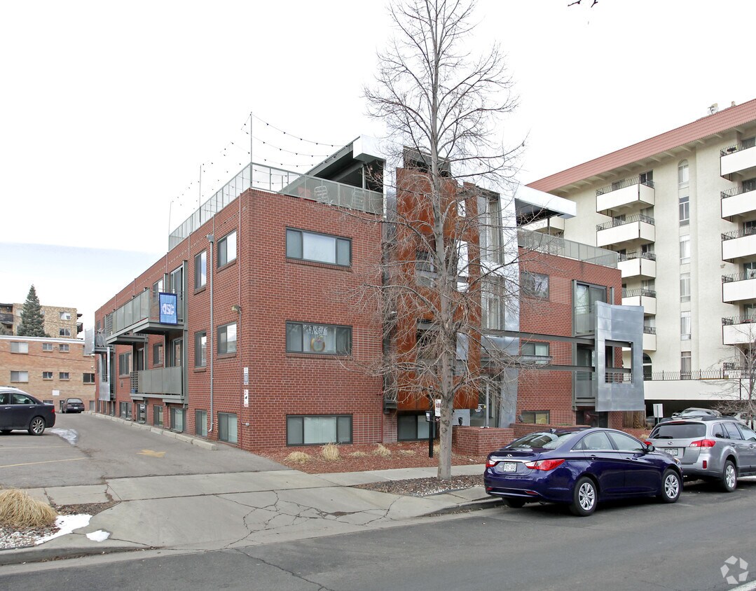 Foto principal - The Arlington Park Apartments - Condos