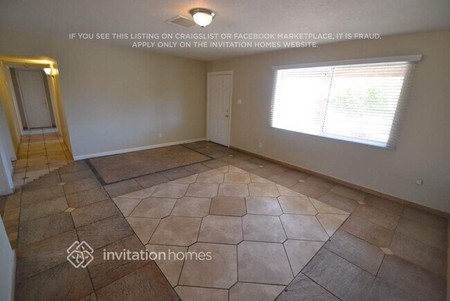 Building Photo - 5614 W Catalina Dr