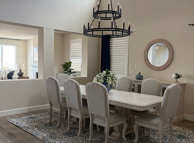 Foto del edificio - Luxury - New Executive Home | Furnished or Unfurnished | 5 Bedrooms | Antioch