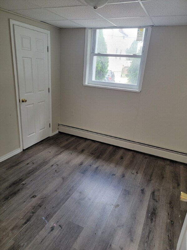 Foto del edificio - 236 E 3rd St