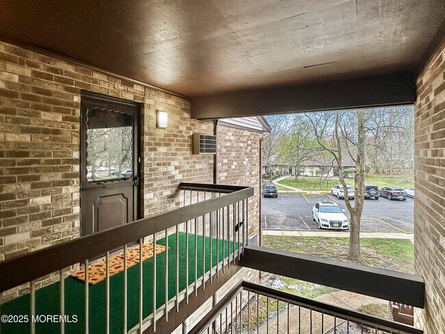 Foto del edificio - 161 Cross Slope Ct