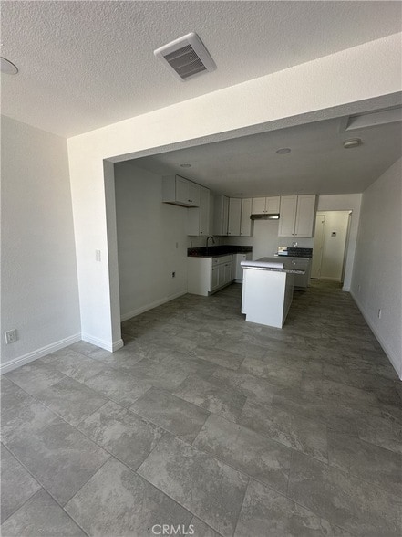 Foto del edificio - 9168 G Ave
