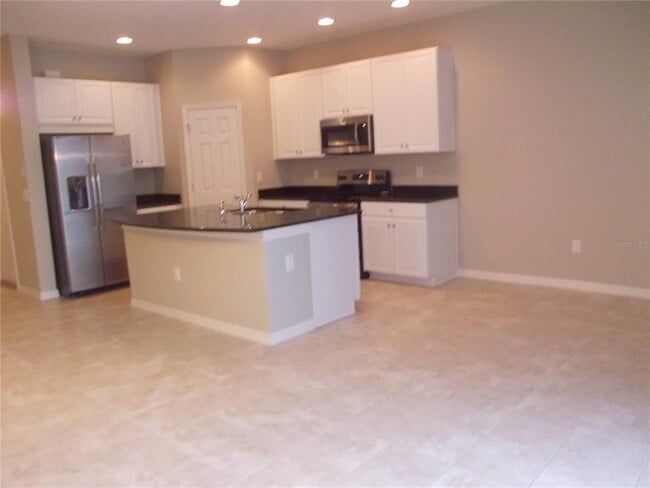Foto del edificio - 6915 Woodchase Glen Dr