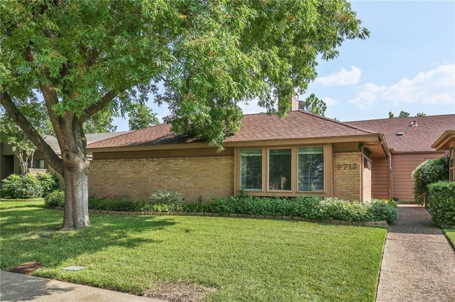 Building Photo - 9712 Summerhill Ln