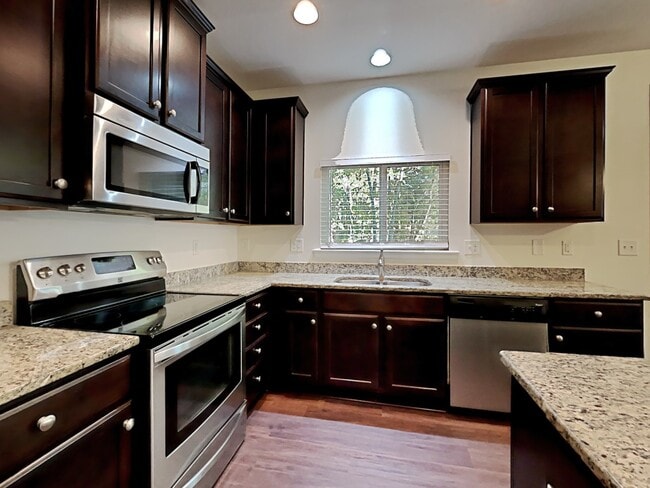 Foto del edificio - 5610 Black Maple Drive