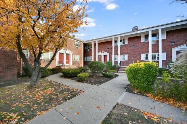 Foto del edificio - 640 Franklin Ave