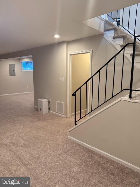 Foto del edificio - 2102 Willowtree Ln