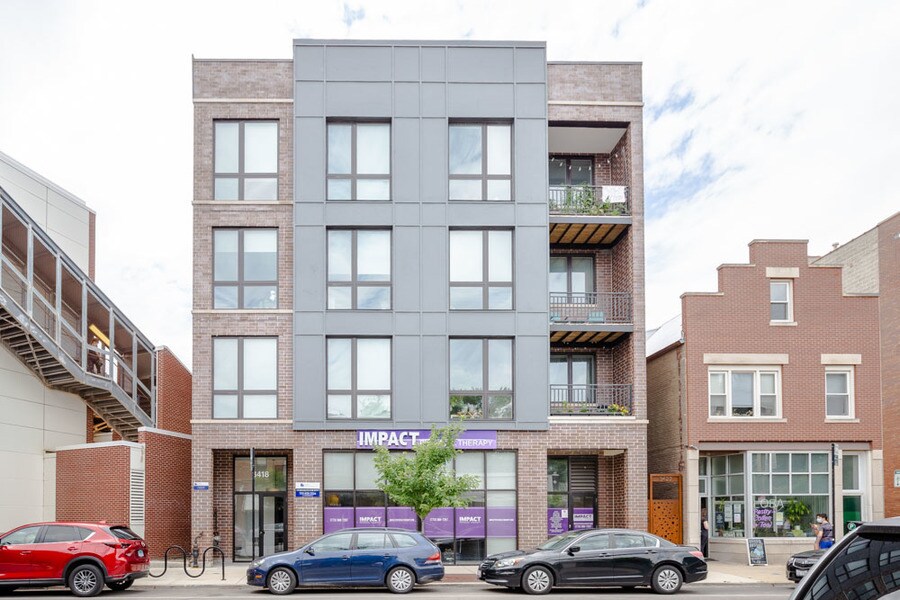 Primary Photo - Centrum Lakeview Phase II