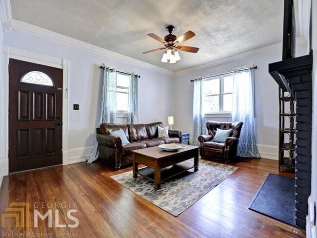 Building Photo - 458 Lytle Ave SE