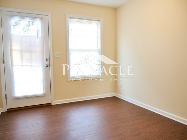 Dining Area - 755 Old Graves Mill Rd