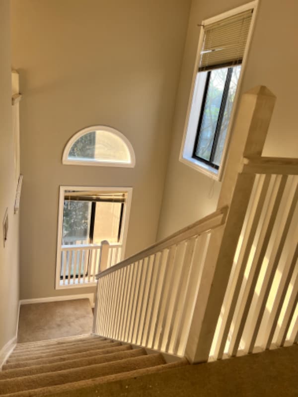 Building Photo - 38 Windbrooke Cir
