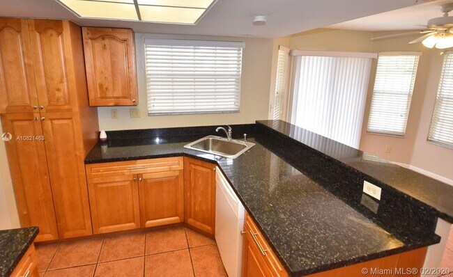 Building Photo - 5085 Point Alexis