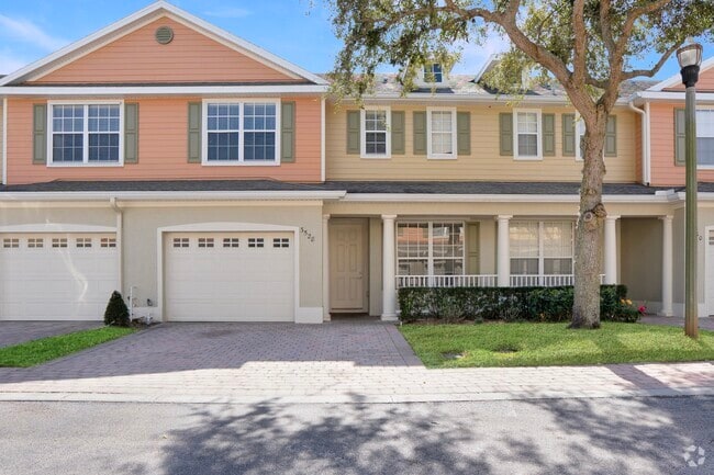Building Photo - 3528 Sanctuary Dr