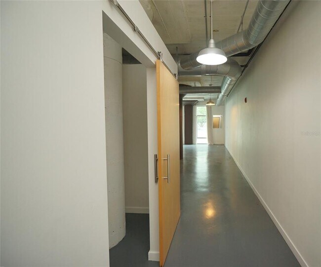 Building Photo - 101 N 12th St