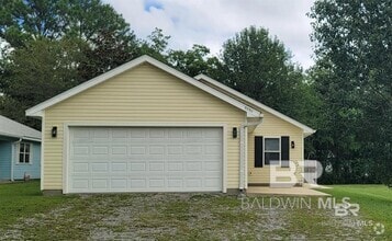 Building Photo - 9090 Bay Pnes Rd