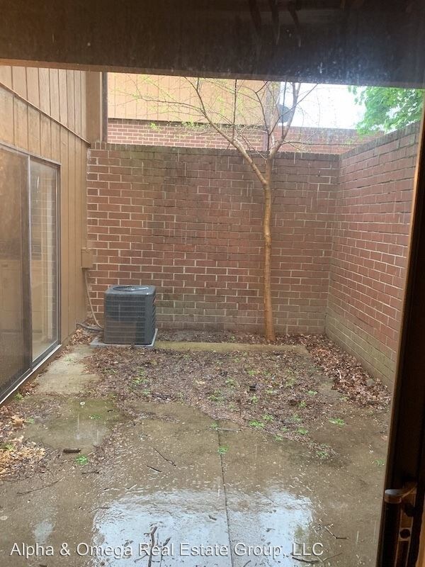 Foto del edificio - 289-295 Cline Ave