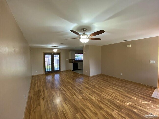 Foto del edificio - 2908 Providence Ave