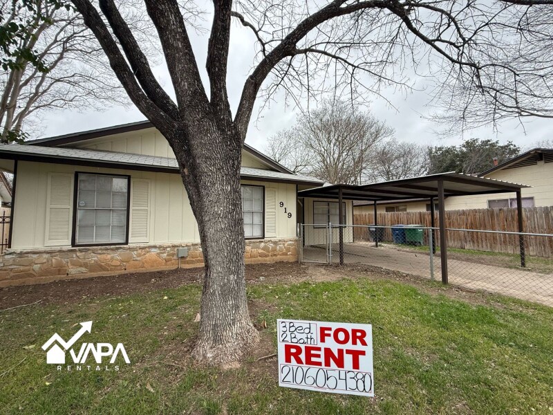 Foto principal - 919 Green Park St