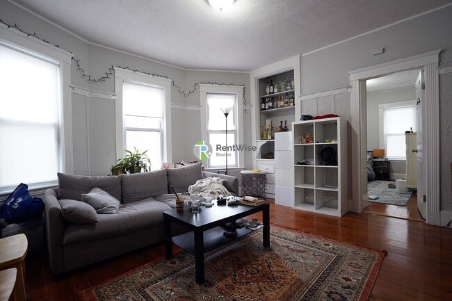 Photo - 25 Linden St Apartment