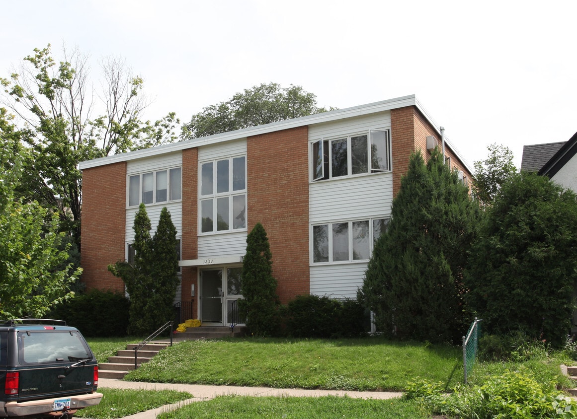 3223 14th Ave S, Minneapolis, MN 55407 Apartments in Minneapolis, MN