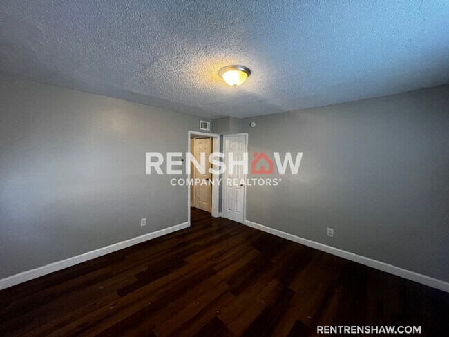 Foto del edificio - 877 Polk Ave