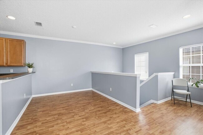 Foto del edificio - 2 Bed 2 Bath, attached Garage, in Gated Community off Kernan and Atlantic