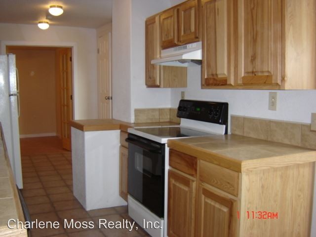 Foto del edificio - 5830 E Columbus Way