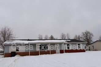 Building Photo - 6832 Autumn View Dr