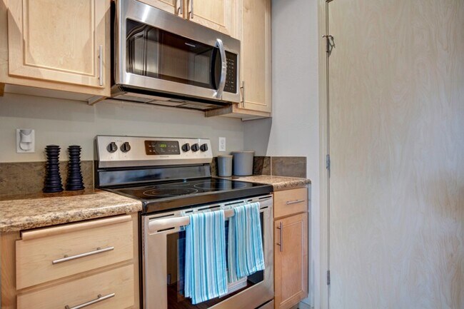 Foto del edificio - z-05272026-The Villas at Kennedy Creek Apartments