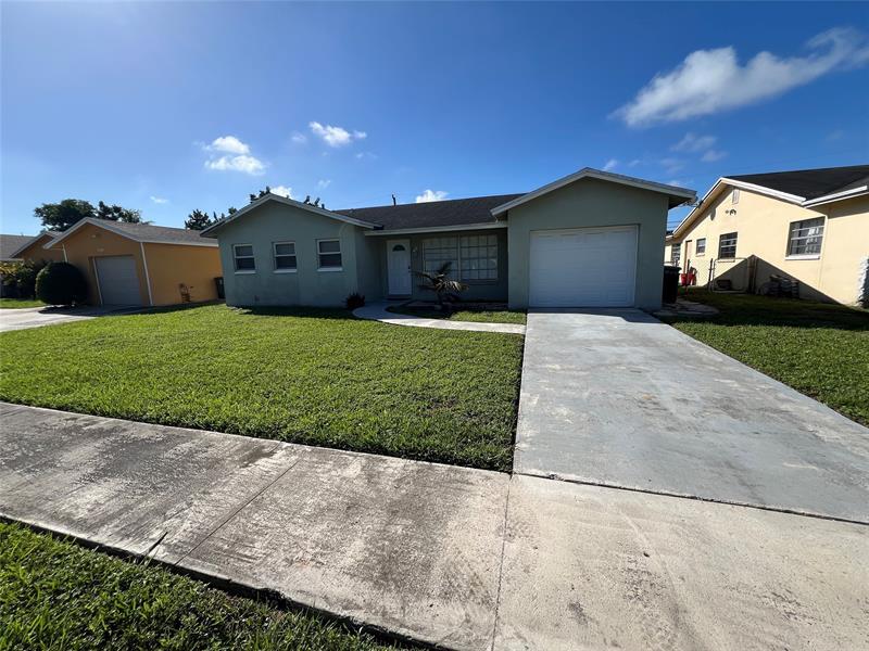 Primary Photo - 9302 SW 1st Pl