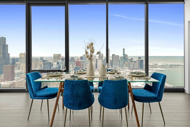 Foto del edificio - 1240 S Indiana Ave