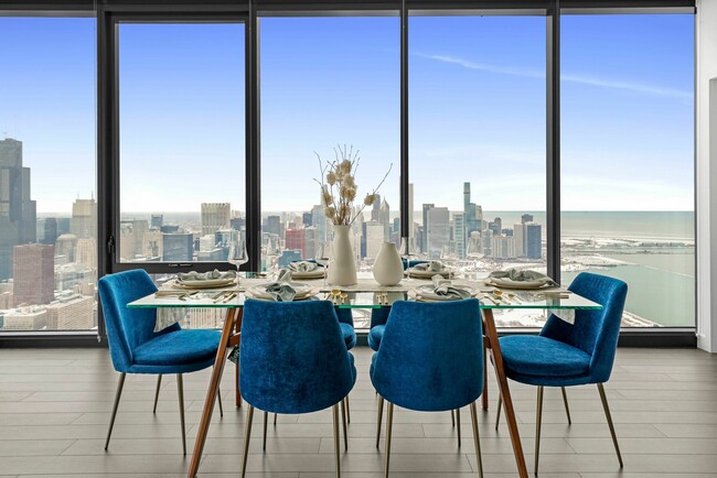 Foto del edificio - 1250 S Indiana Ave