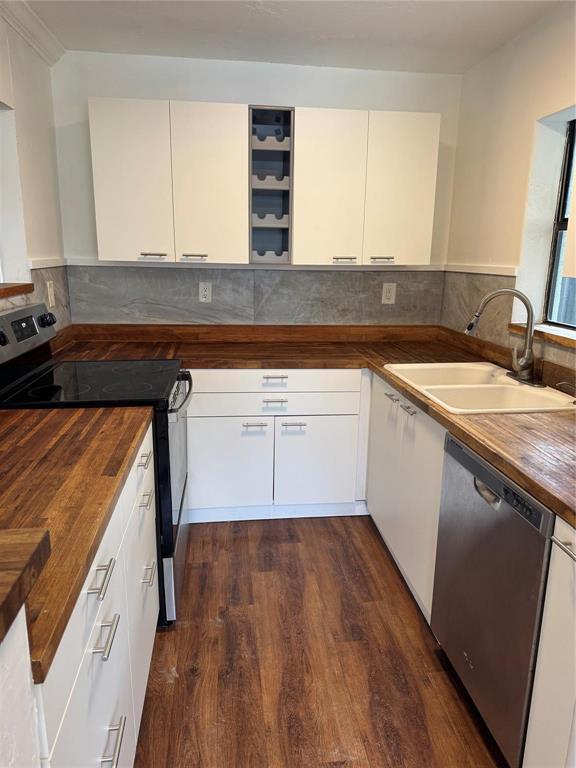 Foto del edificio - 520 NE 58th St