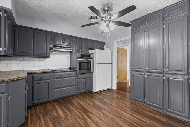 Foto del edificio - 1809 Westway Ave