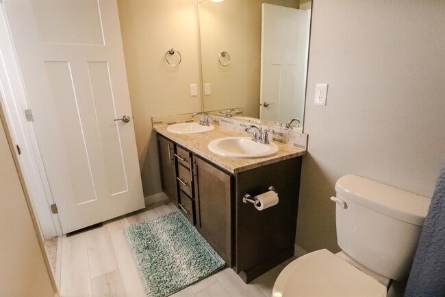 Building Photo - 4024 S University Ct