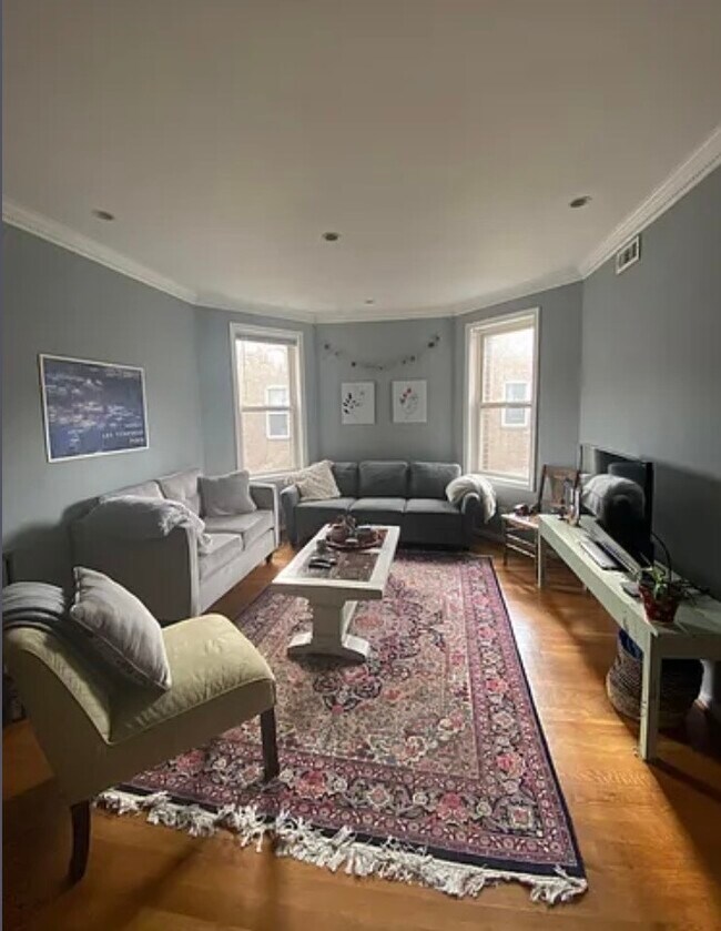 Foto del edificio - 1421 Columbia Rd NW