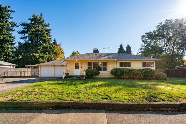 Building Photo - 7811 NW 9th Ave