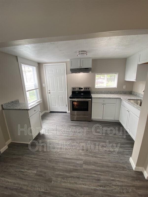 Foto del edificio - 806 Crawford St