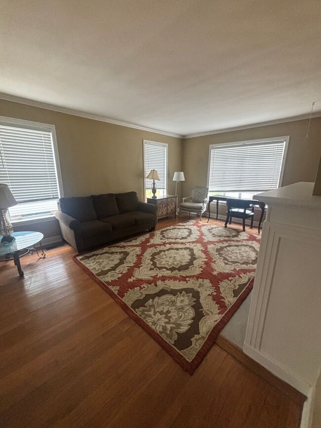 Building Photo - Great South Highlands Condo