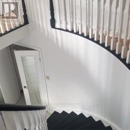 Building Photo - 84 Montmorency Dr