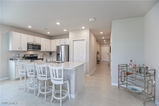 Foto del edificio - 15172 Wildflower Cir
