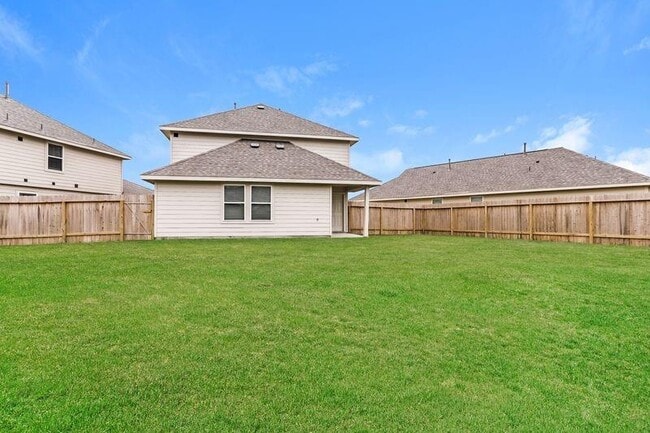 Building Photo - 2550 Grayling Dr