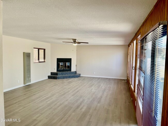 Foto del edificio - 3171 Milton Dr