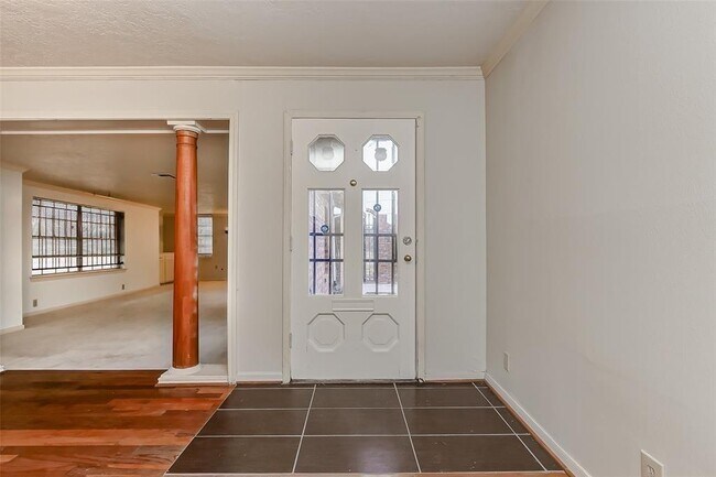 Foto del edificio - 6831 Reed Rd