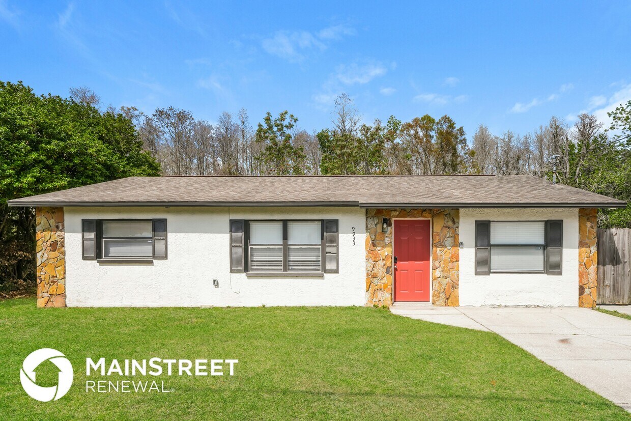 Foto principal - 9933 Lake Dr