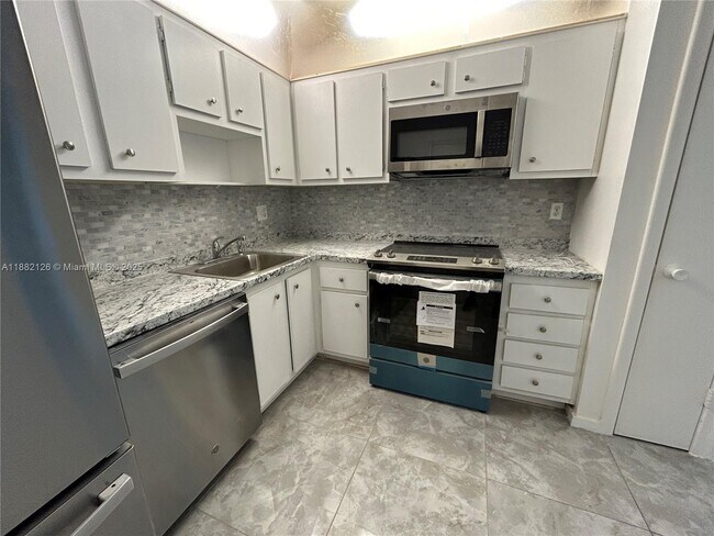 Building Photo - 2061 NW 47th Terrace