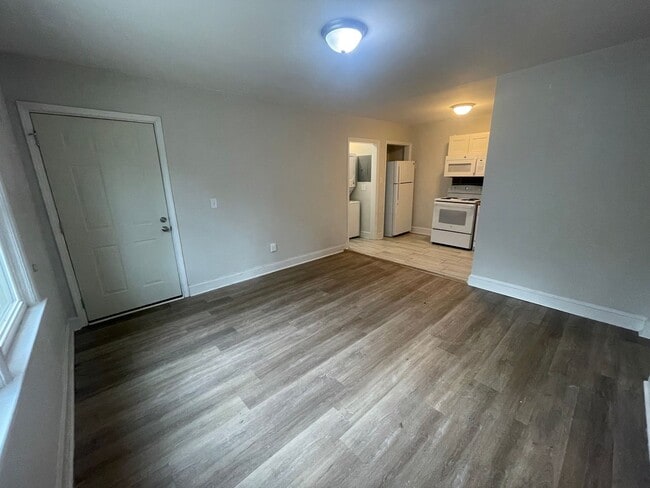 Foto del edificio - 216-6 Woodrow St ~ Haymount