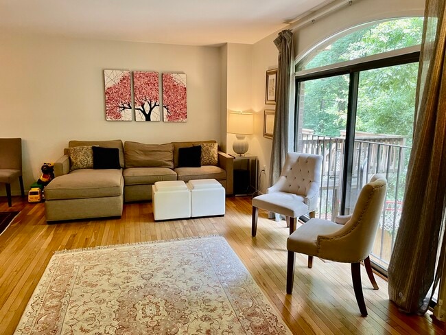 Living room - 10919 Deborah Dr